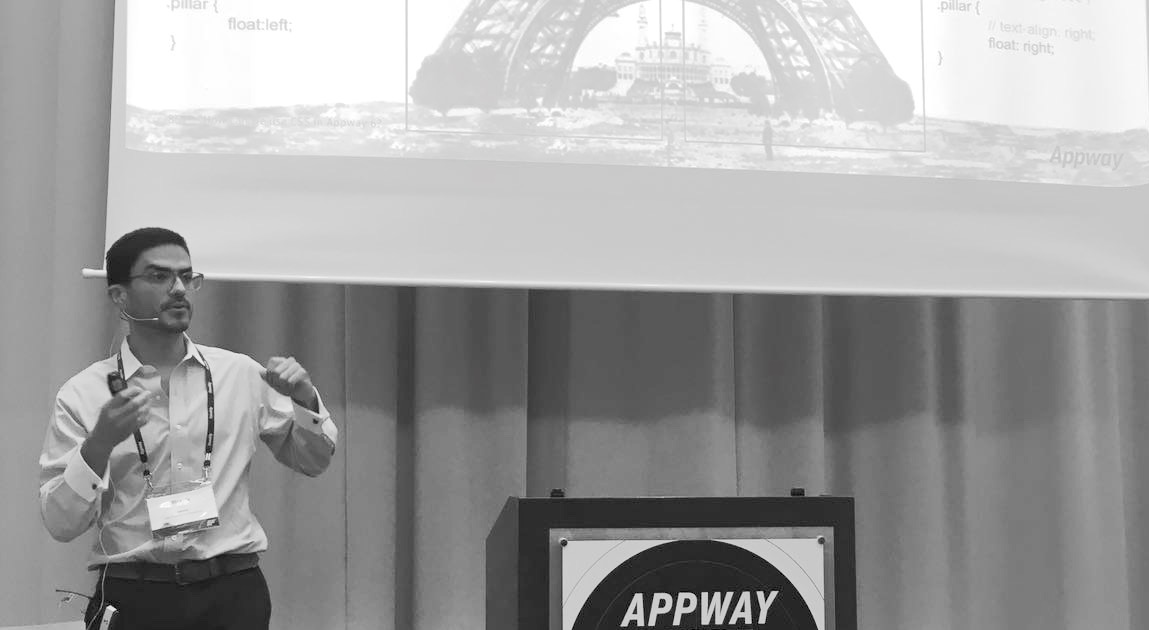 Ricardo Gerstl presenting